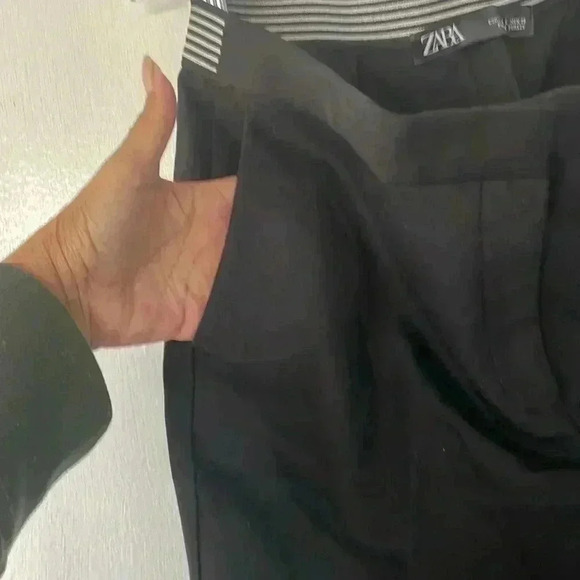Zara trousers with 1/2 elastic waist band - Picture 3 of 9